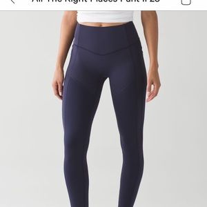Lululemon All The Right Places Size 6